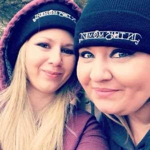 Meet your Posher, Cassandra